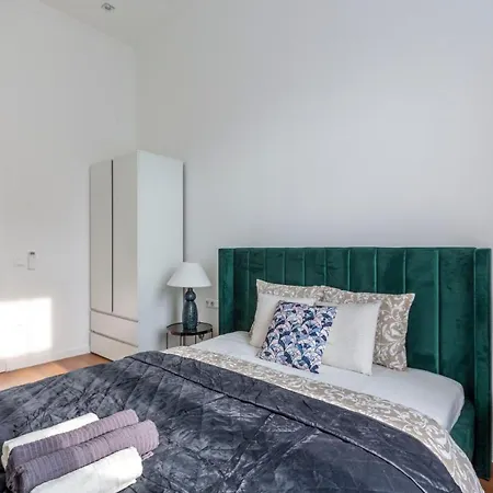 Appartement Glorious Next To The New York Café