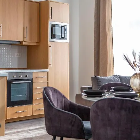 Glorious Next To The New York Cafe * 布达佩斯