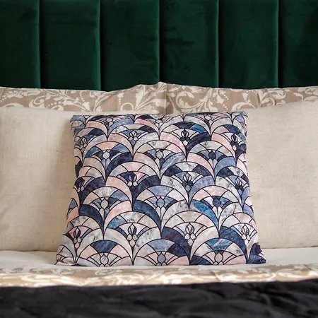 Glorious Next To The New York Cafe * 布达佩斯