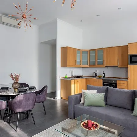 Glorious Next To The New York Cafe Διαμέρισμα Βουδαπέστη